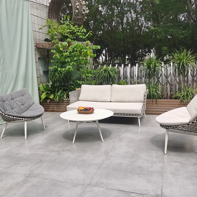 Matibay na aluminyo haluang metal na pulbos na pinahiran na frame pe rattan sofa