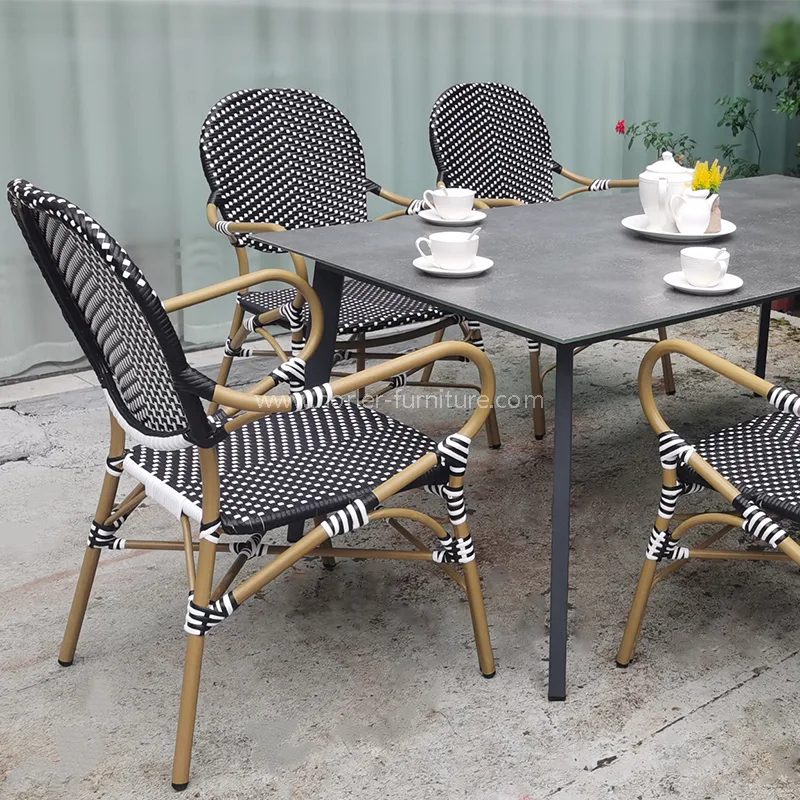 Ang modernong hindi tinatagusan ng tubig matibay na aluminyo pe rattan dining set