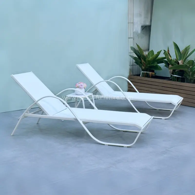 Puting aluminyo frame textilene mesh sun lounger